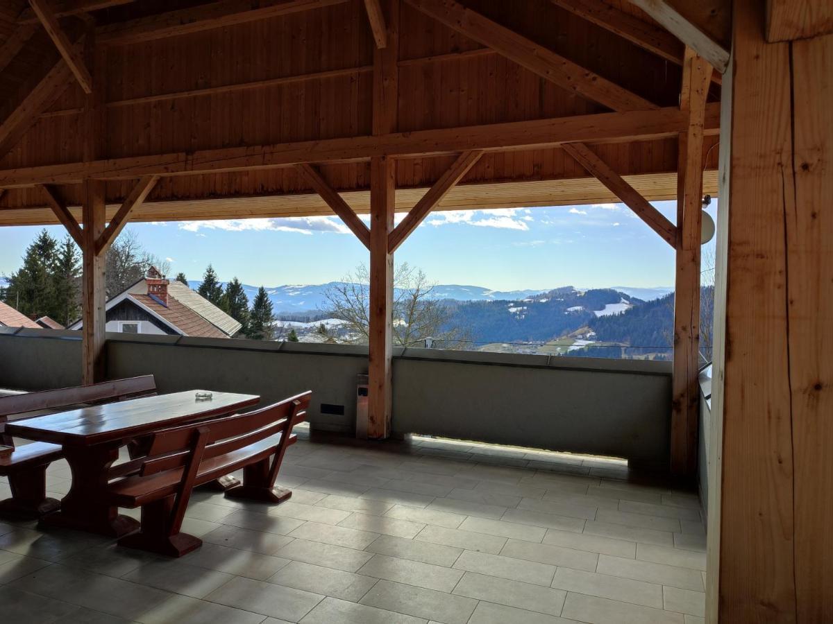 Gostilna Pension Blegos Poljane nad Škofjo Loko Zewnętrze zdjęcie