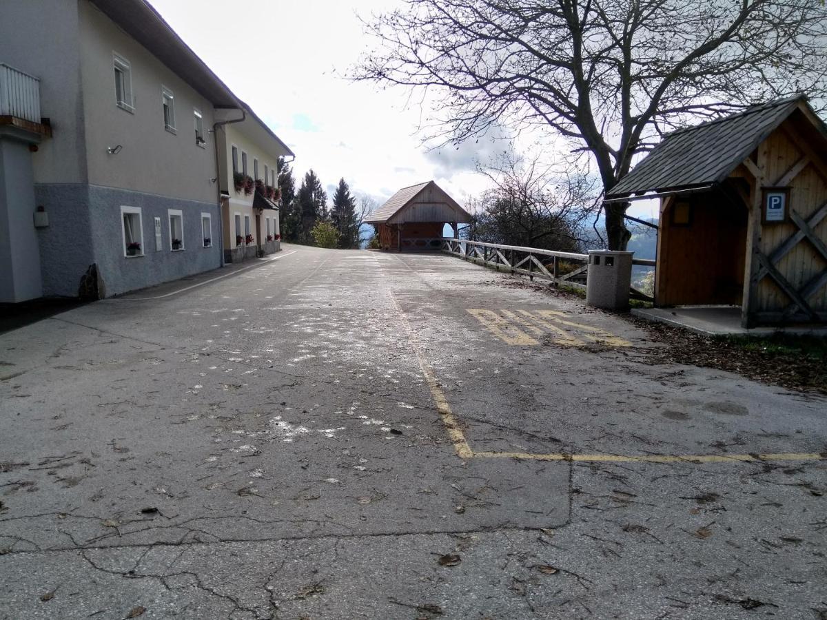 Gostilna Pension Blegos Poljane nad Škofjo Loko Zewnętrze zdjęcie